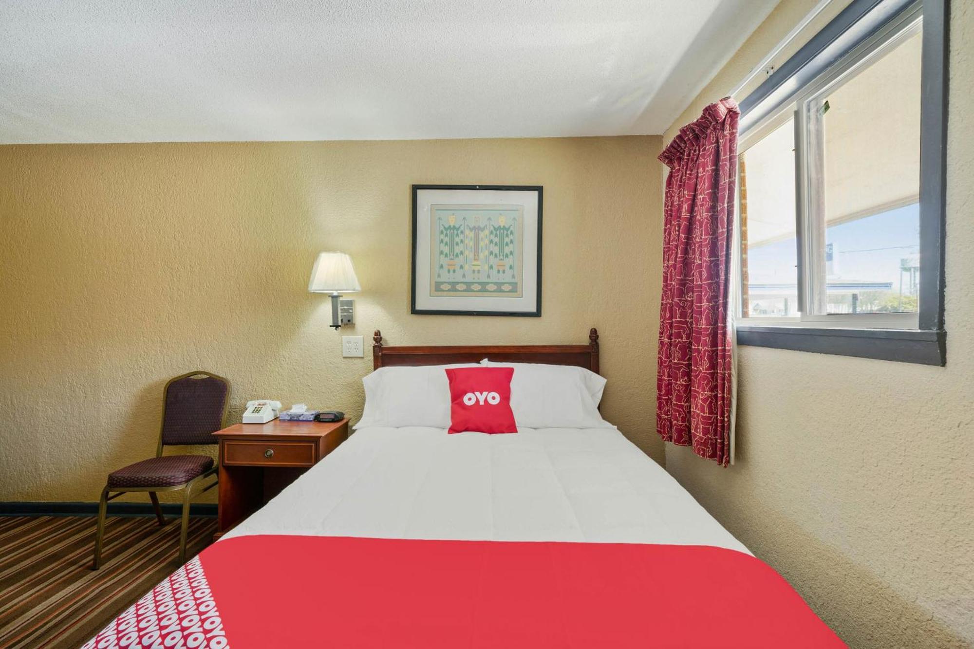 Oyo Hotel Luling Tx Downtown I-10/Us-90 Экстерьер фото