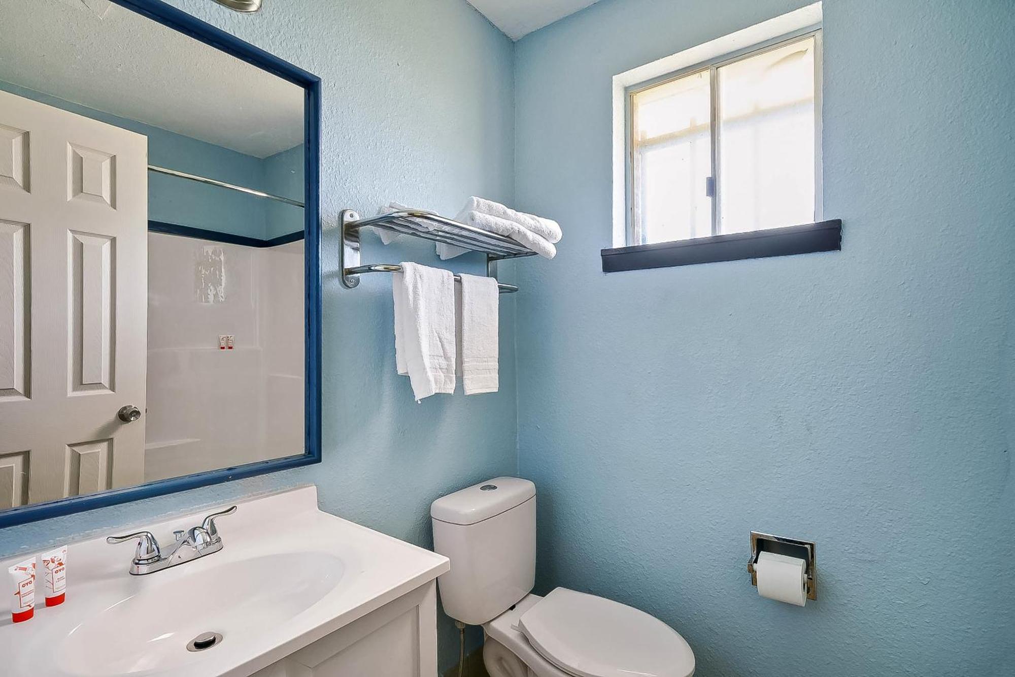 Oyo Hotel Luling Tx Downtown I-10/Us-90 Экстерьер фото