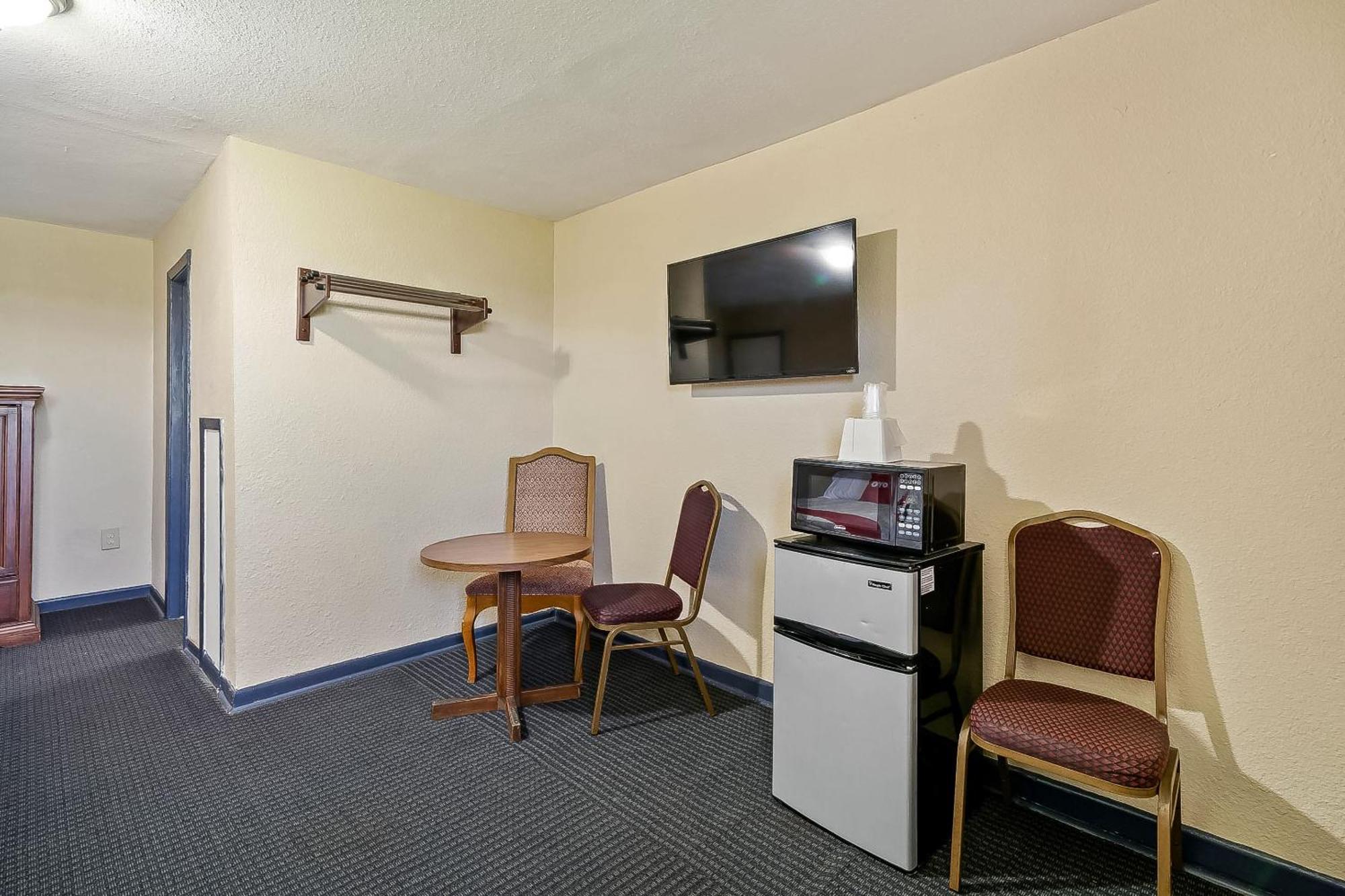Oyo Hotel Luling Tx Downtown I-10/Us-90 Экстерьер фото